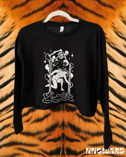 Stacking Cistern Long Sleeve Crop